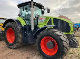 Зображення для оголошення Трактор Claas AXION 920 CMATIC