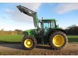 Зображення для оголошення Трактор John Deere 6910 (2000) - Power Shift