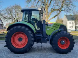 Зображення для оголошення Трактор колесный CLAAS Axion 850