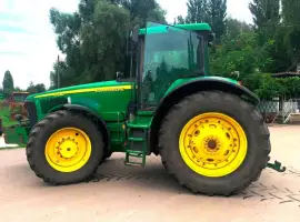 Зображення для оголошення Трактор John Deere 8520