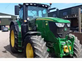 Зображення для оголошення Трактор John Deere 6215R