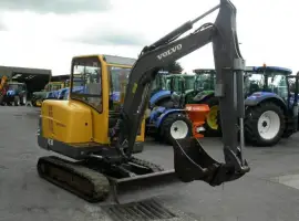 Зображення для оголошення Мини экскаватор Volvo EC 35