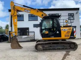 Зображення для оголошення Гусеничный экскаватор JCB JS 130LC. Спецтехника б/у