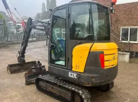 Зображення для оголошення Продам мініекскаватор Volvo EC 27 C