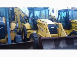 Зображення для оголошення Экскаватор-погрузчик KOMATSU WB 93R 2006 года