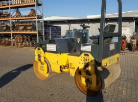 Зображення для оголошення Дорожный каток Bomag BW135