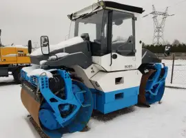 Зображення для оголошення Дорожній каток Bomag BW 174AP 2010