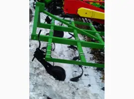 Культиватор міжрядний на 3-5-7секцій Польша