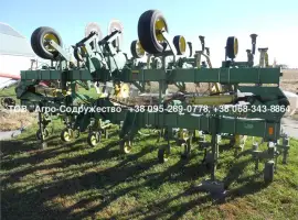 Из США Культиватор Пропашной – John Deere 845 /16 рядный