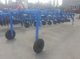 Культиватор междурядной обработки КРН-4