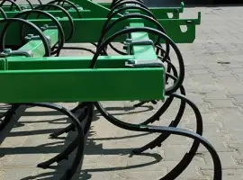 Продам культиватор навісний 1, 8 м захват