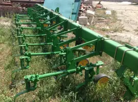 Междурядный культиватор Джон Дир