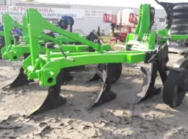 Польський плуг 3х25 Bomet (Польща)