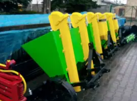 Зображення для оголошення Картофелесажалка Bomet Польша усилена