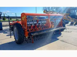 Сівалка зернова СЗФ-3600-V варіатор, загортач