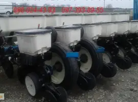 Сеялка пропашная Kinze 3000