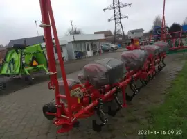 Продам Сівалку просапну точного висіву УПС-8