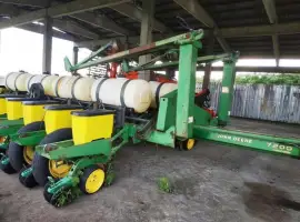 Сівалка точного висіву John Deere 7200D PLANTER 16-ти рядкова