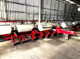 Сівалка пропашна Massey Ferguson 555 12-ти рядкова