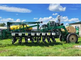 Сівалка точного висіву Great Plains YP-1625AHD з precision planting