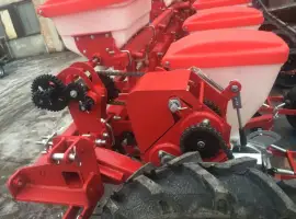 УПС - 8 (аналог " Веста" ) пропашная сеялка