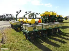 Сеялка пропашная John Deere 7000 (16-рядная