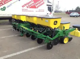 Сеялка пропашная John Deere 7000 (8-рядная