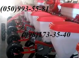 Универсальная сеялка УПС-8 в порошковой покраске с транспортным и сигнализацией