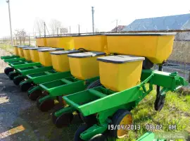 Сеялка John Deere 7000 СПЕЦЦЕНА!!!
