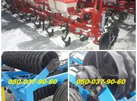 Сеялка с завода УПС-8+ каток Кзк-6-01 новый +сигналка Нива 12 ( хороший % скидки если все)