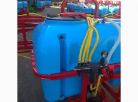 Обприскувач на 800л на мтз юмз гнута рама посилены крила+стабілізатор