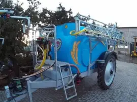 Опрыскиватель Максус укомплектован МАКСУС 2500 оцинкованным крылом фирмы Толмет (Польша)