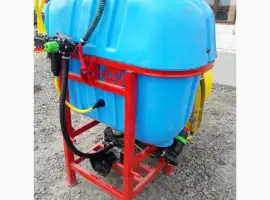 Садовий навісний обприскувач 400 л