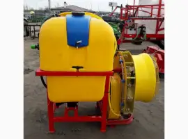 600 л садовий обприскувач