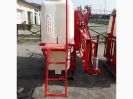 ОП-1000 л навісний обприскувач штанга 16 м