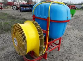 Обприскувач для садів та виноградників 400 л