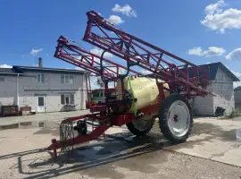 Обприскувач причіпний Hardi