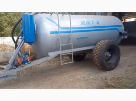 Бочка для викачки навозу МЖТ-8 (8м3) з розкидачем 10-12м
