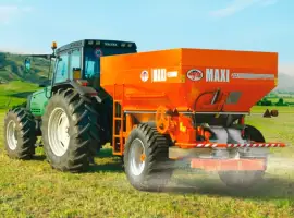 Захисні крила від бруду до розкидача Agrex Maxi 10000