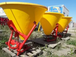 Зображення для оголошення Розкидач міндобрив лійка 500 кг фірми Jar-Met Польща