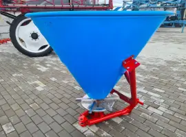 Навісний розкидач на 500 кг фірми Jar-Met Польща