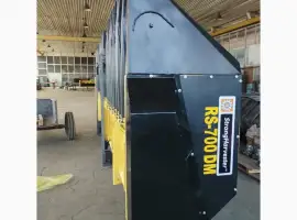 Жатка для уборки подсолнечника типа RS-700DM