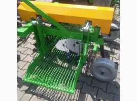 Зображення для оголошення Картоплекопачка вібраційна однорядна Bomet