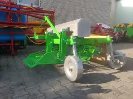 Зображення для оголошення Картоплекопачка копалка вібраційна грохотна трясучка на бік боковий викід Bomet
