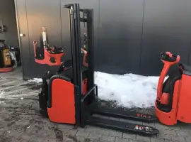 Зображення для оголошення Штабелер электрический LINDE L 16 1, 6т 2, 9м