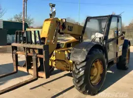 Зображення для оголошення Телескопический погрузчик Caterpillar TH 330 B