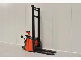 Зображення для оголошення Штабелер Linde L 14 AP