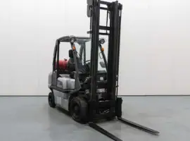 Зображення для оголошення Вилочный погрузчик Nissan U1D2A25LQ 2012 года