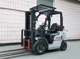 Зображення для оголошення Вилочный погрузчик бу NISSAN P1F2A20D, 2010г