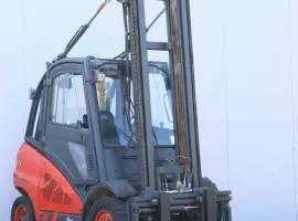 Зображення для оголошення Дизельний навантажувач Linde H40D 2015 року кабина